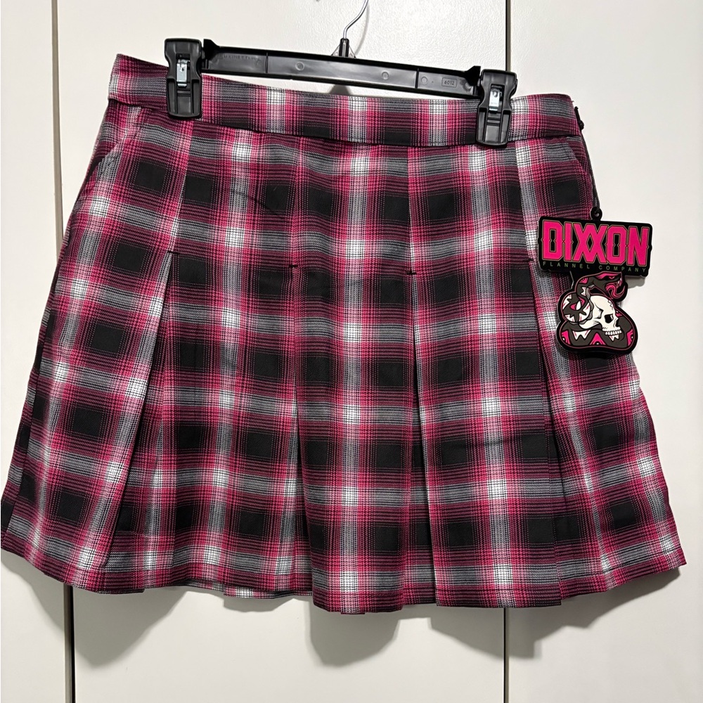 DIXXON “The Viper” Plaid Skater Skirt in Black and Pink